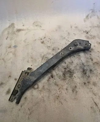 Nissan Rogue Top upper radiator support slam panel