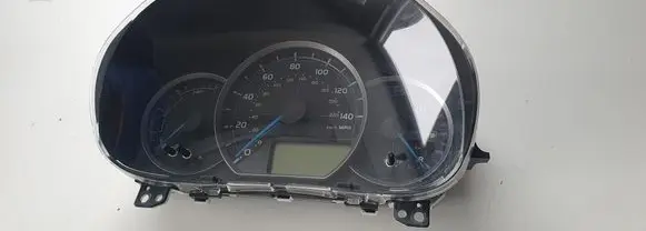 Toyota Yaris Speedometer (instrument cluster)