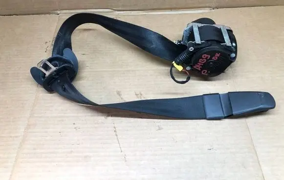 Audi A4 S4 B9 Front seatbelt 0589P10021 010R0000 626528600