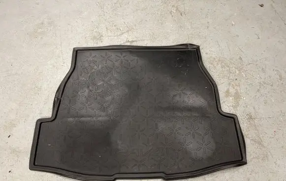 Toyota RAV 4 (XA50) Rubber trunk/boot mat liner PW2414200