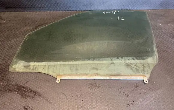 Suzuki Swift I Front door window glass four-door 43R00516
