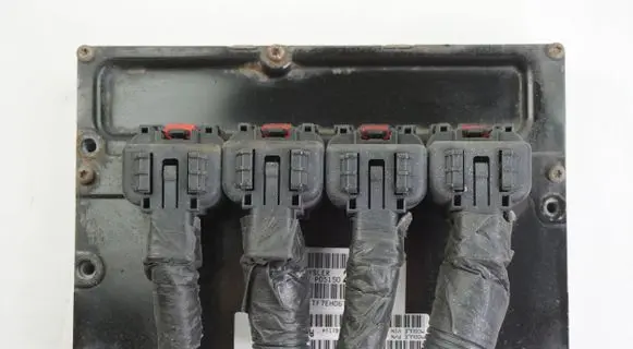 Chrysler Town & Country V Engine control unit/module P05150252AC