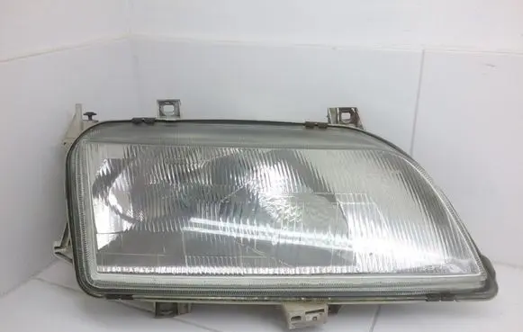 Volkswagen Sharan Headlight/headlamp 7M1941016D