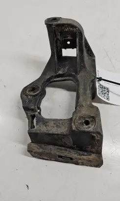 Audi A6 S6 C5 4B Front bumper mounting bracket 4B0853922B