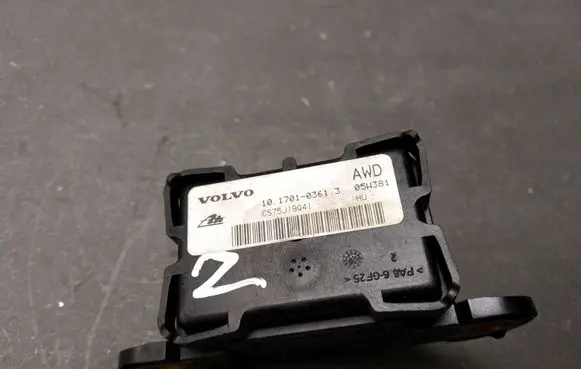 Volvo XC60 ESP acceleration yaw rate sensor 30667844AA 10170103613