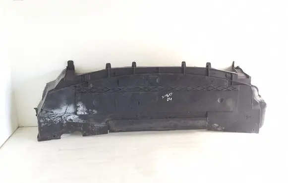 Volvo S80 Front bumper skid plate/under tray 30655782 1264