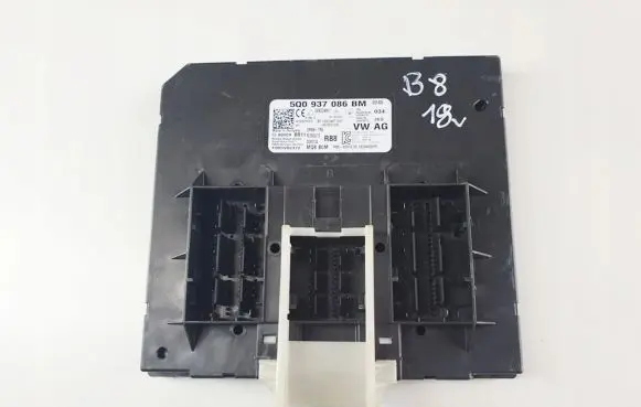 Volkswagen PASSAT B8 BSM Control unit 5q0937086bm