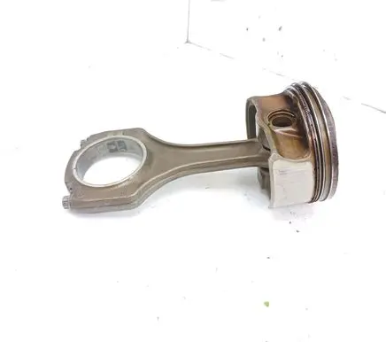 BMW M5 Piston with connecting rod