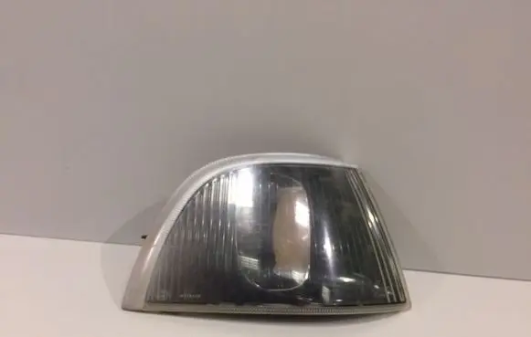 Volvo S40, V40 Front indicator light 30854654