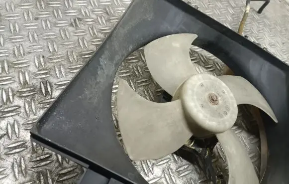 Subaru Legacy Fan set 