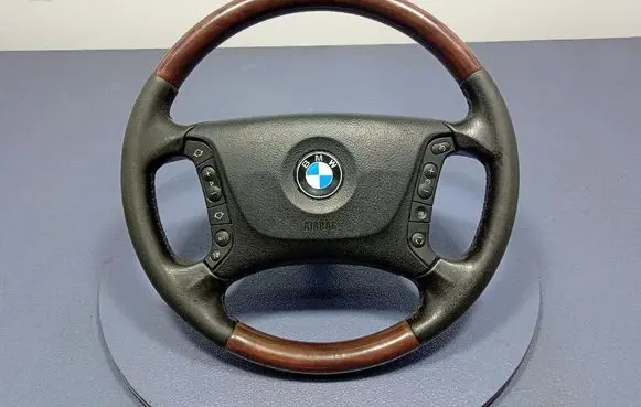 BMW 5 E39 Steering wheel 6756414