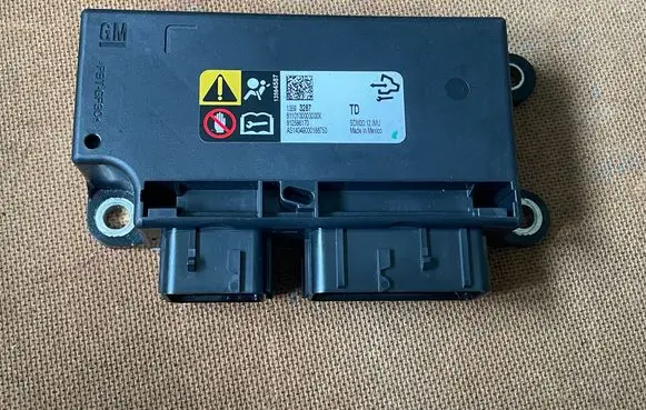 Opel Insignia A Airbag control unit/module 13593287