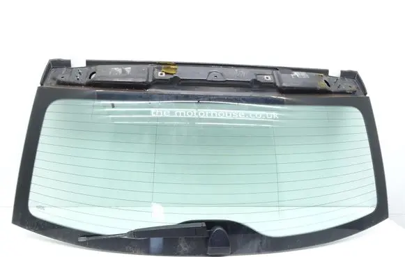 Volkswagen Touareg I Rear windscreen/windshield window part-00396