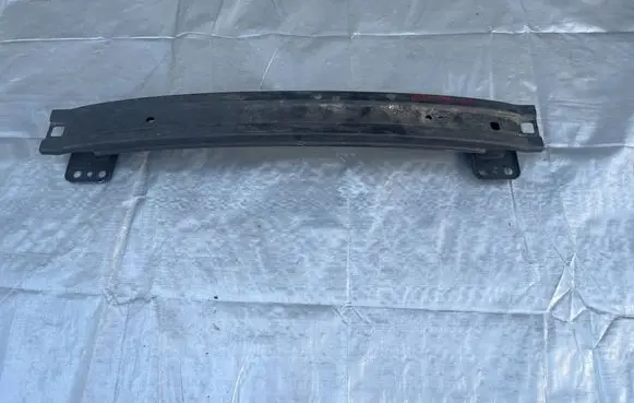 Fiat 500 Front bumper support beam 