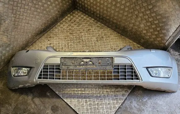Ford Mondeo MK IV Front bumper 7S7117757