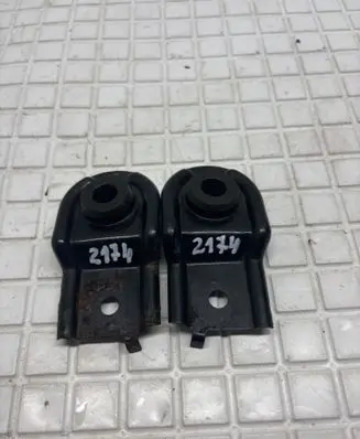 Subaru XV I Radiator mount bracket 