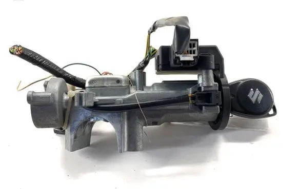 Suzuki Swift I Ignition lock 3397062J00