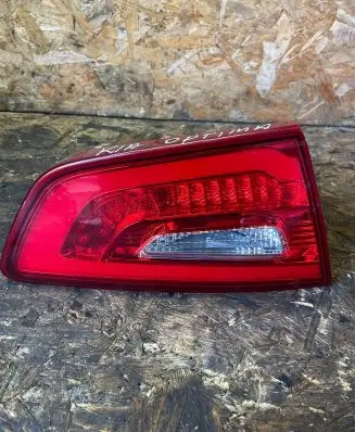 KIA Optima Tailgate rear/tail lights