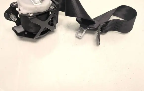 Audi A6 C7 Rear seatbelt 4G8857805G 193857737A