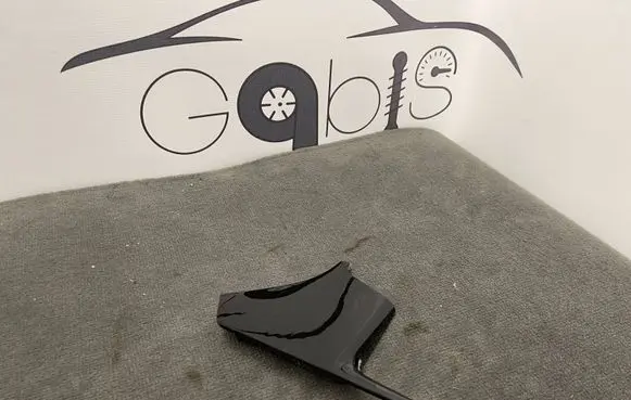 Tesla Model S Dashboard center trim panel 1045969-12-C