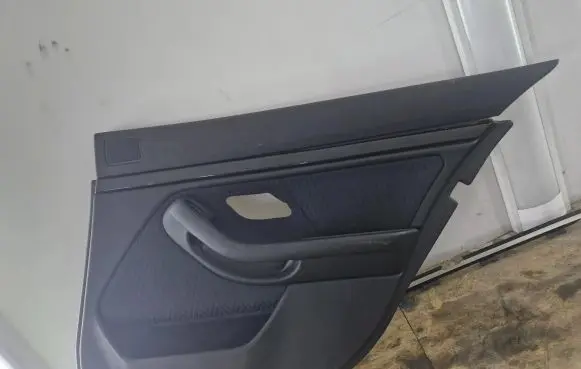 BMW 5 E39 Rear door card panel trim