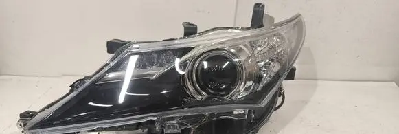 Toyota Auris E180 Headlight/headlamp 