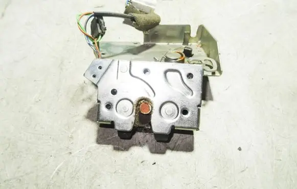Jaguar X-Type Tailgate/trunk/boot lock/catch/latch 2X4343102AC S1XNA