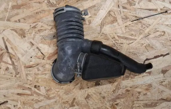 Lexus CT 200H Air intake duct part 1789337050