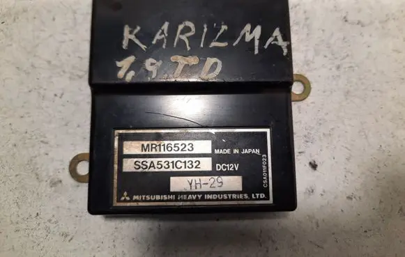 Mitsubishi Carisma Air conditioner control unit module SSA531C132 MR116523