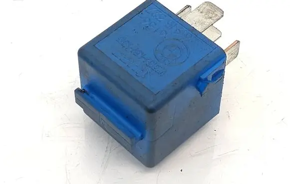 BMW 5 E60 E61 Other relay 6915327 61366915327 V23134K59X313