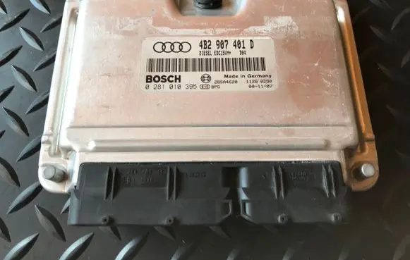 Audi A6 S6 C5 4B Engine control unit/module 4B2907401D 0281010395 EDC15VM