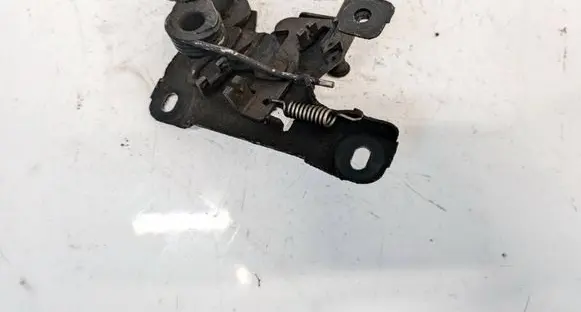Audi A4 S4 B5 8D Engine bonnet/hood lock/catch