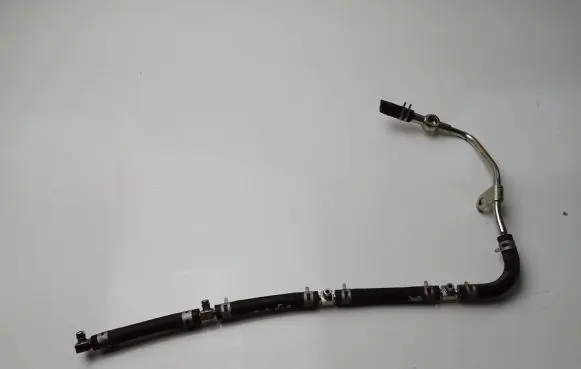 Fuel return line/hose