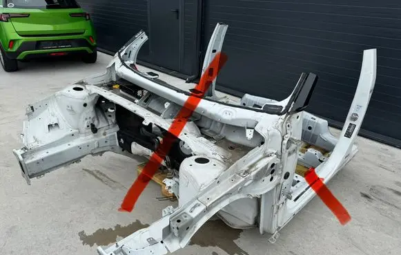Volvo XC40 Front quarter panel