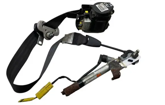 Honda CR-V Front seatbelt 81850SWWG0 608200300A