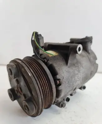 Volvo V50 Air conditioning (A/C) compressor (pump) 19D629RG