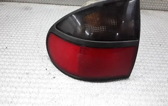 Renault Laguna I Rear/tail lights 7700820052