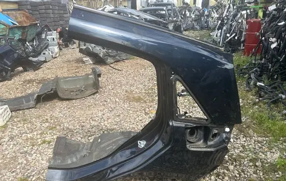 Rear quarter panel