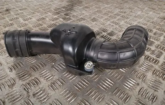 Honda CR-V Air intake hose/pipe ATP153