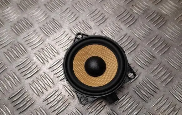 Volvo XC90 Rear door speaker 31456249