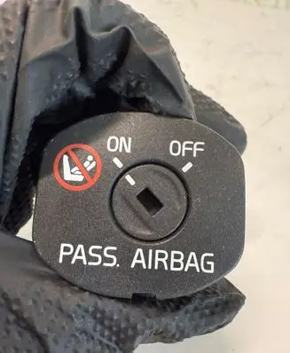 Volvo XC60 Passenger airbag on/off switch 30795214 A0464