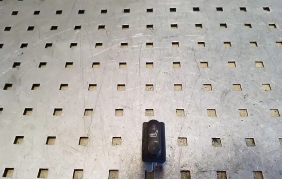 Nissan Qashqai Seat heating switch 2808203