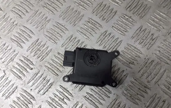 Citroen C4 I A/C air flow flap actuator/motor C896890