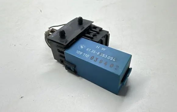 BMW 5 E34 Other relay 8353094 1393412 1387197