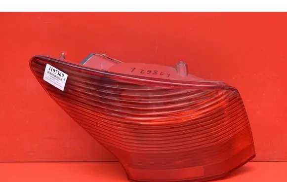 Peugeot 407 Rear/tail lights