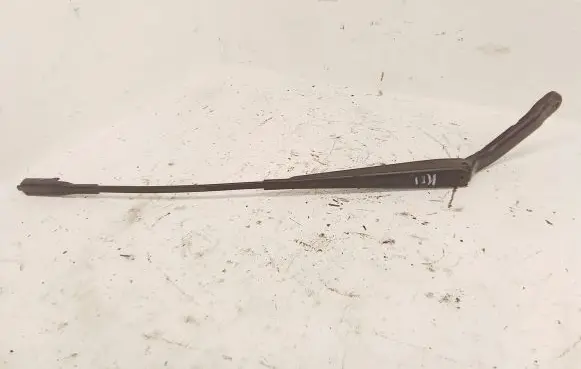 Mercedes-Benz Sprinter W906 Front wiper blade arm A0018206144