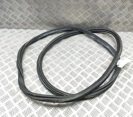 BMW X5 G05 Rubber seal rear door 7428696