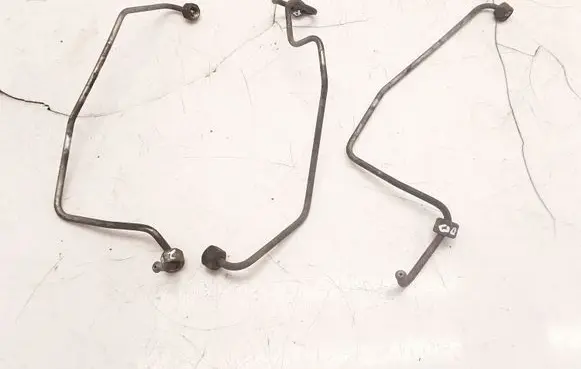 Audi A6 S6 C5 4B Fuel injector supply line/pipe 