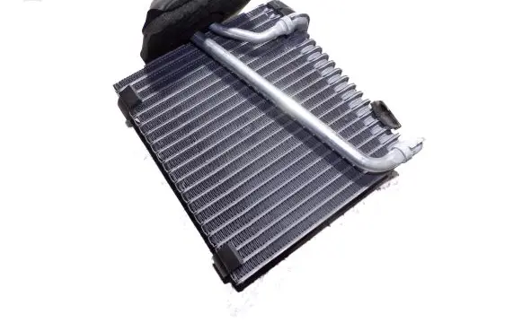Volkswagen Transporter - Caravelle T5 Air conditioning (A/C) radiator (interior) 7H2820101E 52497297P