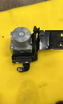 Volkswagen T-Roc ABS Pump